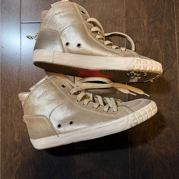 𝅺euc Ash High Tops, Gold Champagne Color, Size 9 - Picture 10 of 15
